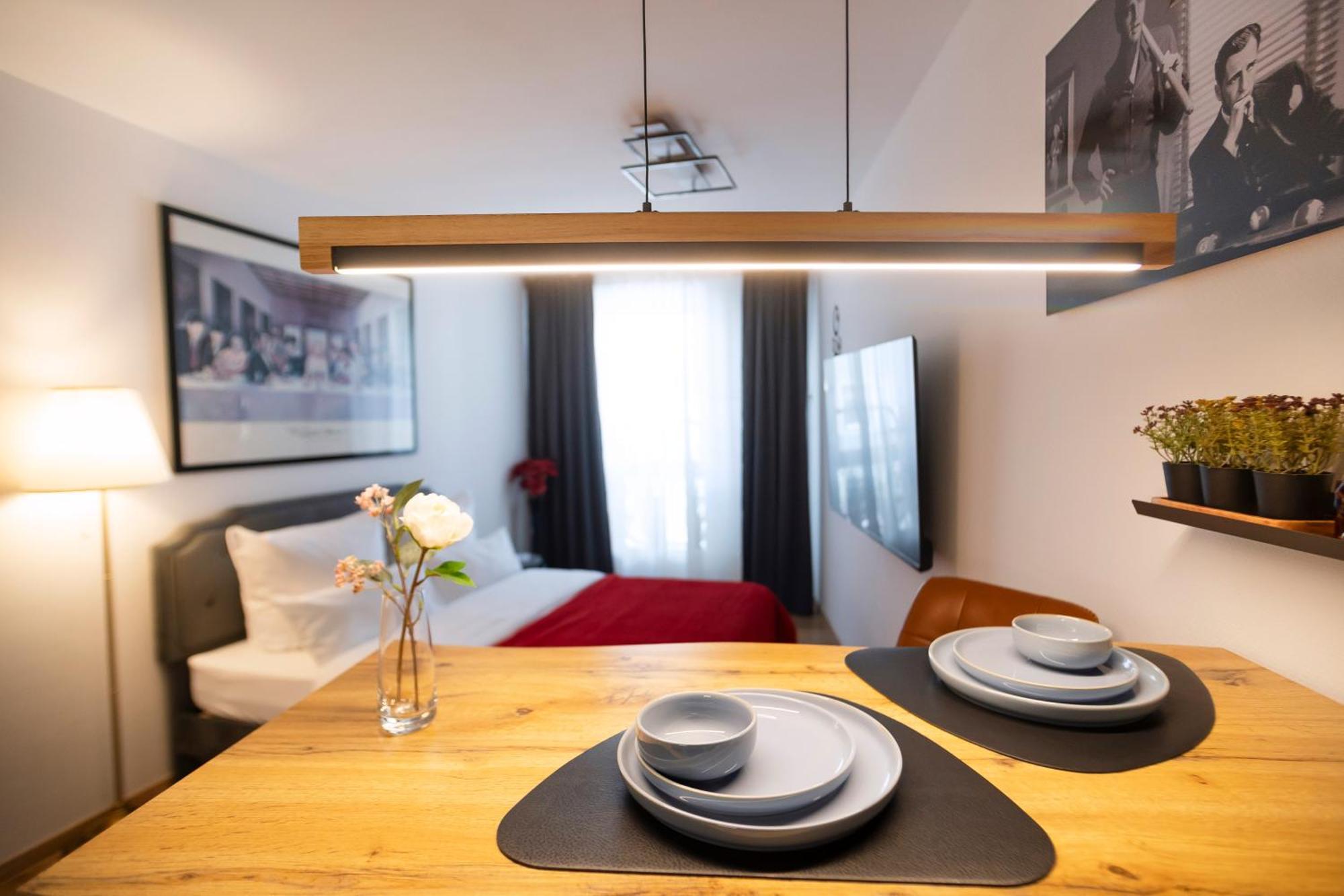 Premium Apartment Inspiriert Von Marilyn Monroe-Bremen City Center Экстерьер фото