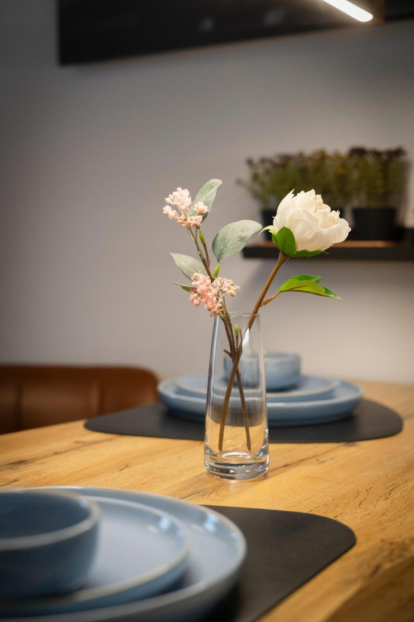Premium Apartment Inspiriert Von Marilyn Monroe-Bremen City Center Экстерьер фото